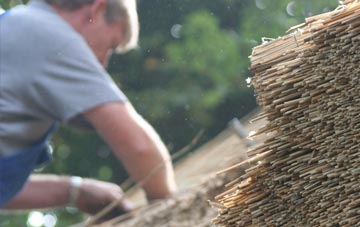 professional Milton Under Wychwood thatchers